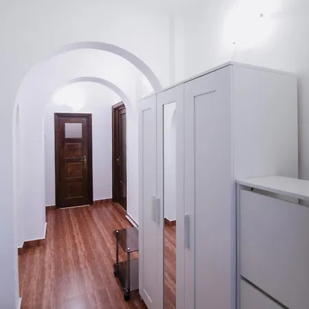Apartament Cozy *