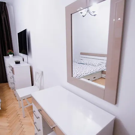 Apartament Cozy *